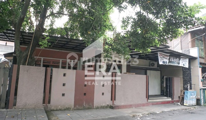 House for sale, land only calculated in East Jakarta.