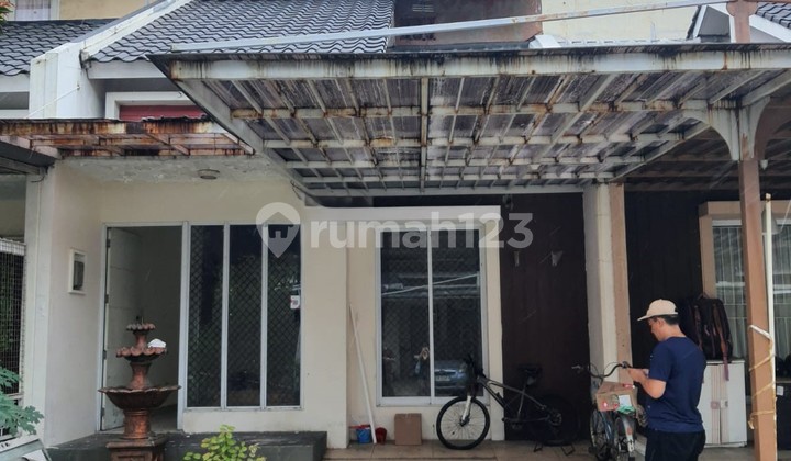 Nice House for Sale in Strategic Location, Bekasi Area
