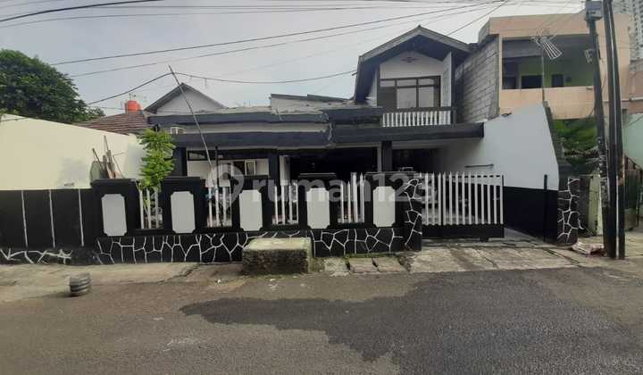 Di Jual Murah Rumah + Kosan Lokasi Strategis di Jakarta Pusat 2