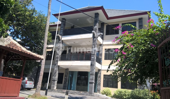 3-Story Super Strategic Building Near Ngurah Rai Airport!