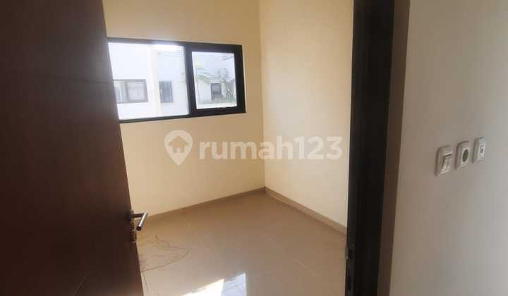 Affordable 2-Story House Auction in Derwati Complex Bandung Ready to Occupy 2