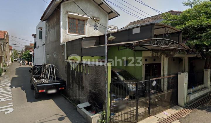 Lelang Rumah 2 Lantai Bandung Riung Saluyu 2