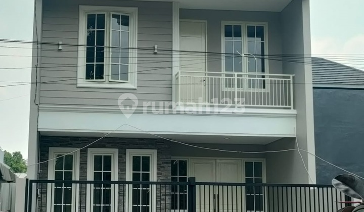 Dijual Rumah 2 lantai di Gayung Kebonsari Surabaya 1