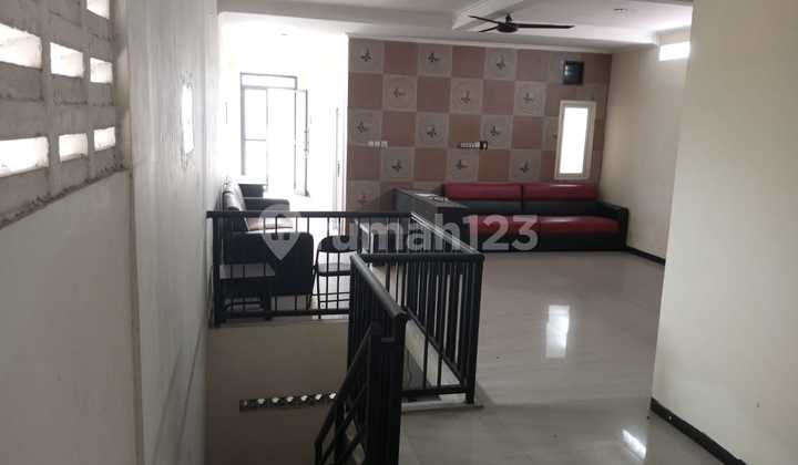 For Rent 2-Story Shop House on Jl Raya Lontar, West Surabaya