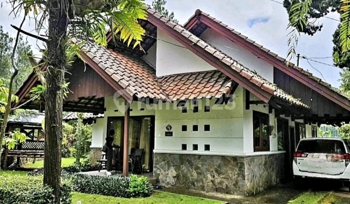 villa house in Trawas 1