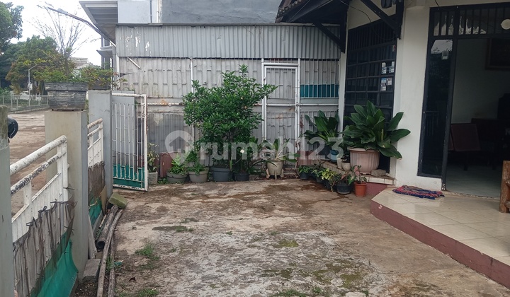 Di Jual Cepat Rumah 1,5 Lantai Depan Taman Dekat Ke Mtc Margahayu Raya