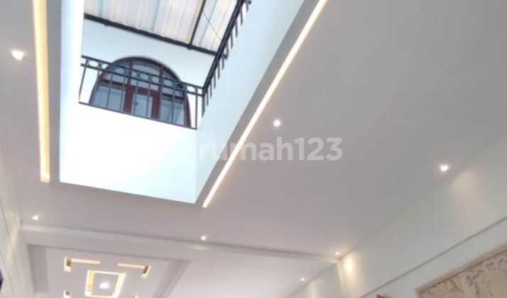 For Sale 3-Story Hotel with Great Citylight View, Strategically Located in Dago 2