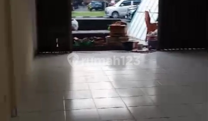 Disewakan Ruko 2,5 Lanta Di Mekar Wangi Soekarno Hatta Disewakan Ruko 2,5 Lanta Di Mekar Wangi Soekarno Hatta