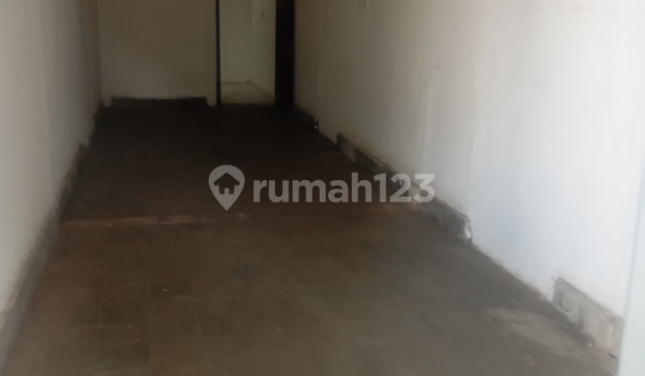 Simple 1-Story Shop House for Rent in Nanjung Simple 1-Story Shop House for Rent in Nanjung