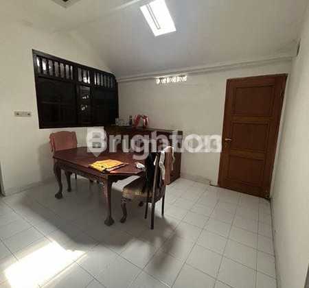 Di Sewakan Rumah 2 Lantai di Denpasar Barat Bebas Banjir