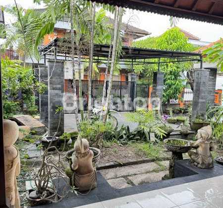 Di Sewakan Rumah Model Clasic Full Furnis di Denpasar Timut Bebas Banjir