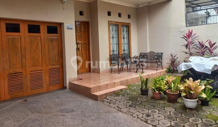 Ready-to-Occupy House in a Good Orange Orchard 2