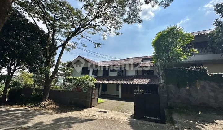 Dijual Rumah Mewah Jarang Ada Lingkungan Asri Cisitu Dago Bandung 2