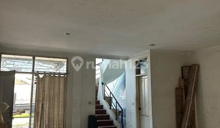 Dijual Main Road Ahmad Yani Jarang Ada Siapa Cepat Dia Dapat di Indomaret Ahmad Yani, Jl. Ahmad Yani No.806, Cicaheum, Kiaracondong, Kota Bandung, Jawa Barat, Indonesia, 40282, Regol SHM Bagus Rumah 2