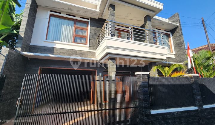 For Sale Luxury House Arcamanik. Below Market Price at Sport Jabar, Jl. Pacuan Kuda, Sukamiskin, Arcamanik, Bandung City, West Java, Indonesia, 40293, Antapani Good SHM House