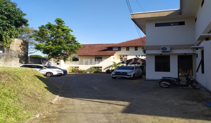Dijual Kosan Aktip Cipedes Maranatha Pasteur Cipaganti Sukajadi di Jl. Cipedes Tengah No.162, Cipedes, Sukajadi, Kota Bandung, Jawa Barat, Indonesia, 40162, Cipedes SHM 1227.0 m² Kost 1