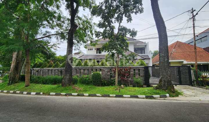 Dijual Tanah Bonus Rumah Walanda Riau Udah Murah di Jl. Riau no 11, Merdeka, Sumur Bandung, Jl. Riau, Citarum, Bandung Wetan, Kota Bandung, Jawa Barat, Indonesia, 40115, Riau SHM Bagus Rumah Dijual Tanah Bonus Rumah Walanda Riau Udah Murah di Jl. Riau no 11, Merdeka, Sumur Bandung, Jl. Riau, Citarum, Bandung Wetan, Kota Bandung, Jawa Barat, Indonesia, 40115, Riau SHM Bagus Rumah