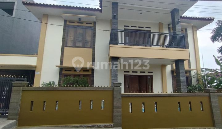 Dijual Rumah Sangat Mewah Sindang Laya di Arcamanik SHM Bagus Rumah 2