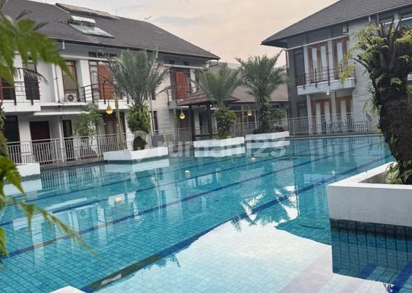 Dijual Rumah Mewah Jarang Ada Istana Pasteur Regency di Pasteur SHM Bagus Rumah