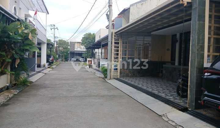 Dijual Rumah Full Furnished Dalam Cluster Caraka di Antapani SHM Bagus Rumah