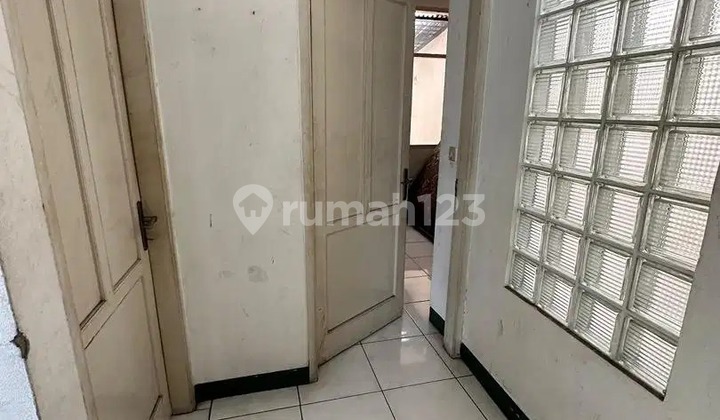 Dijual Main Road Ahmad Yani Jarang Ada Siapa Cepat Dia Dapat di Indomaret Ahmad Yani, Jl. Ahmad Yani No.806, Cicaheum, Kiaracondong, Kota Bandung, Jawa Barat, Indonesia, 40282, Regol SHM Bagus Rumah