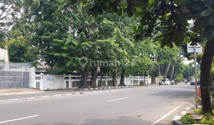 Rumah di Kemanggisan Raya, Asri Dan Nyaman. Luas 660m² 1