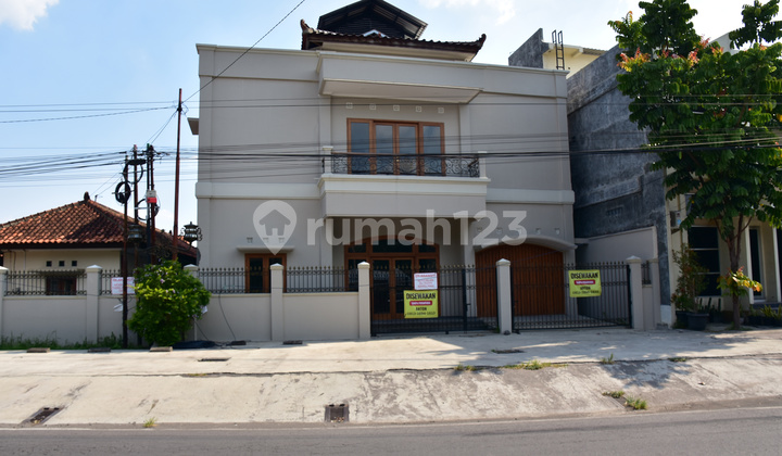 For Rent Comfortable House in a Strategic Location in Ngemplak, Boyolali