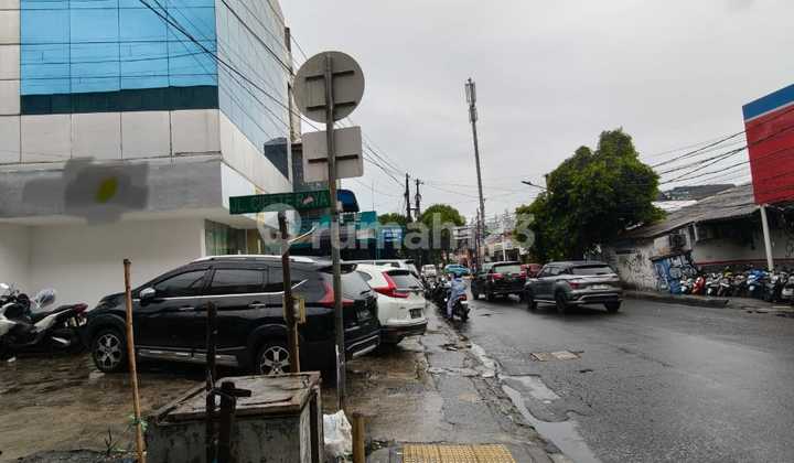Ruko dan Kantin Cocok untuk Usaha Kantor Lokasi Strategis Pinggiir.jalanraya Cipete Akarta Selatan