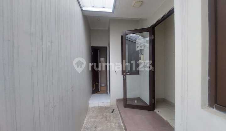 Disewakan Rumah Siap Huni di Cluster Burgundy Summarecon Bekasi 2