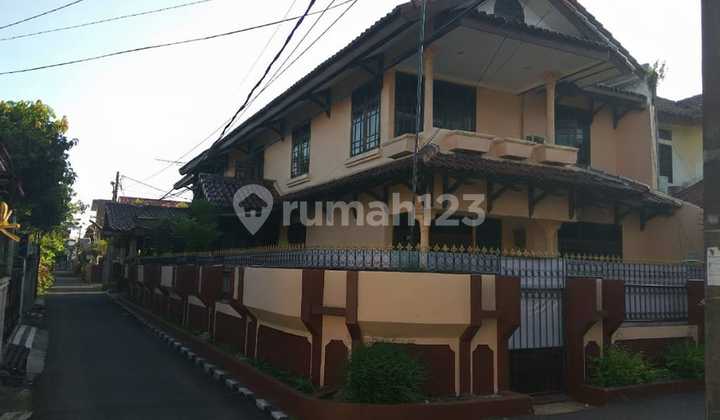 Rumah Hook 2 Lantai di Kavling DKI Pondok Kelapa Jakarta Timur 2