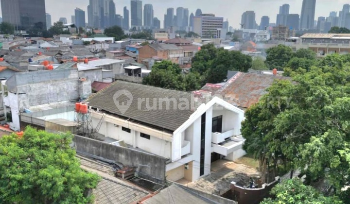 House With Swimming Pool In Kemang South Jakarta