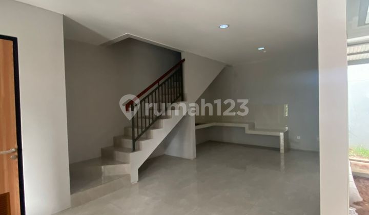 Rumah Cantik Siap Huni di Cluster Z Living Grand Wisata Bekasi 2