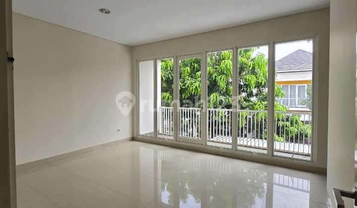 Rumah Lebar 9 Premium di Cluster Maple Summarecon Bekasi 2