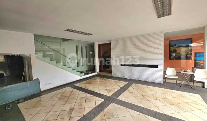 Minimalist 3-Story House in Rawamangun, East Jakarta 2