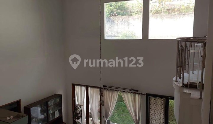 Rumah Luas di Bukit Cinere Indah Estate , Cinere Depok