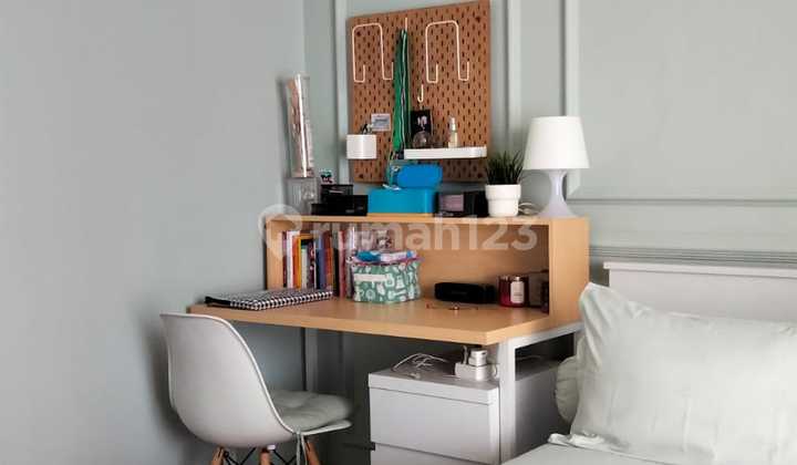 Rumah Furnished di Taman Century 1 Depan Mall Pakuwon Bekasi 2