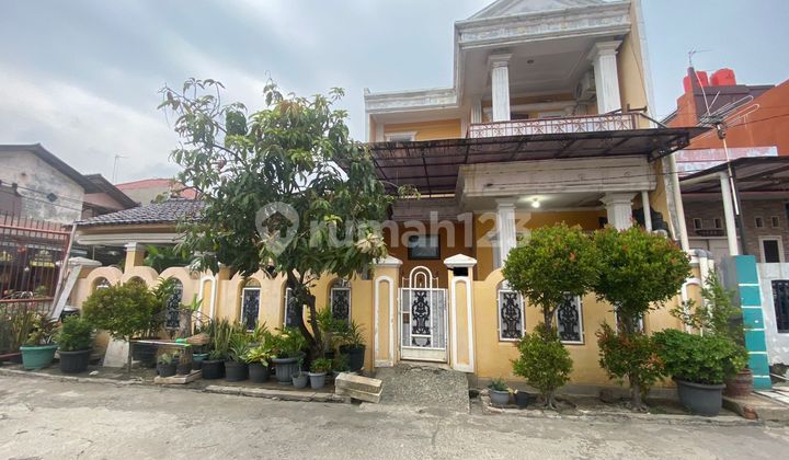 Rumah 2 Lantai Cantik Siap Huni di Harapan Indah Bekasi