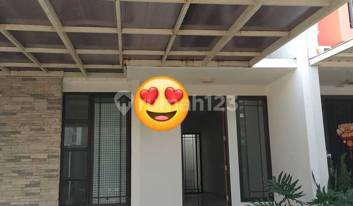 For Rent Fast 2-Story House Good Tidy Condition 2