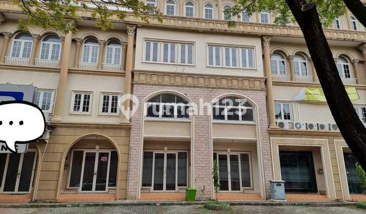 For Rent: 3-Story Shop House in Green Mansion, West Jakarta 1