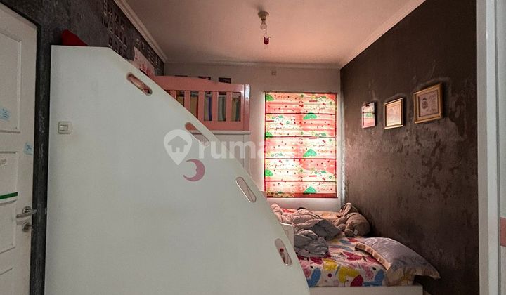 Dijual Cepat Rumah 2 Lantai di Puri Metland 2