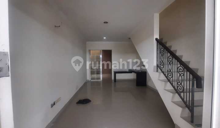 Ready Rumah 2 Lantai Murah di Cluster Favorit