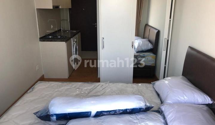 Ready Apartemen Studio 21M² Bagus View Pool 2