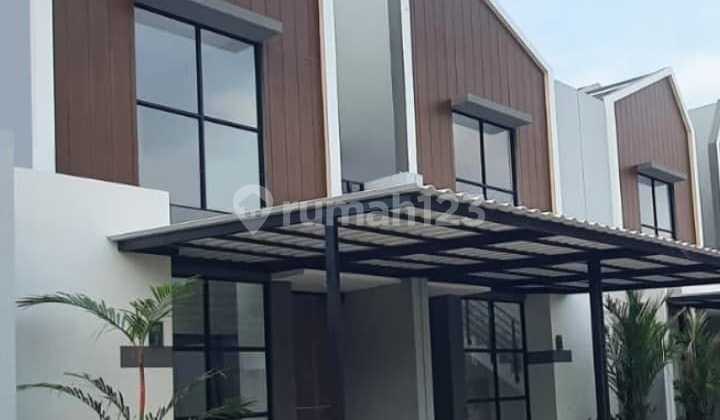 Rumah Dekat Stasiun Rumah Dekat Stasiun