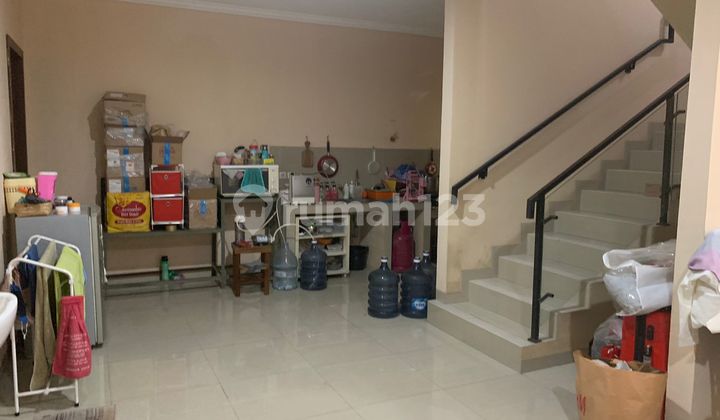 Rumah Keren Taman Aries Meruya Dekat Mercu Buana