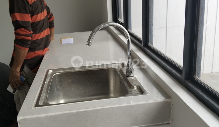 For Sale/Rent Park Serpong Corner Unit, Already Renovated 2