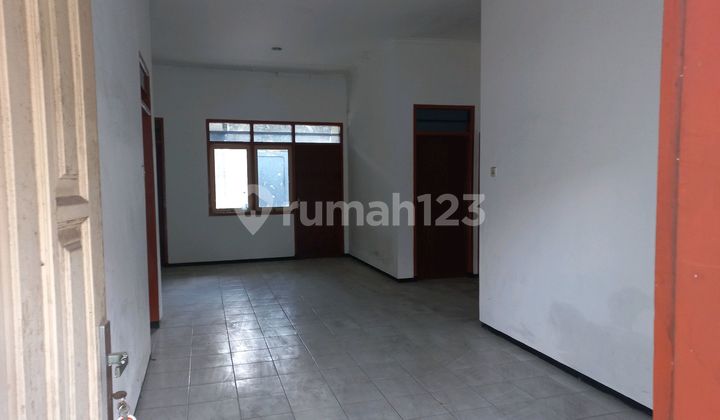 House for Sale in Housing Complex 2