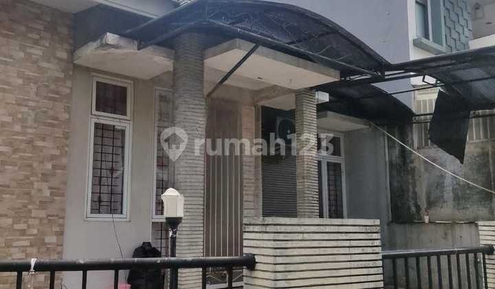 Beautiful House Ready to Occupy in Victoria Park Karawaci