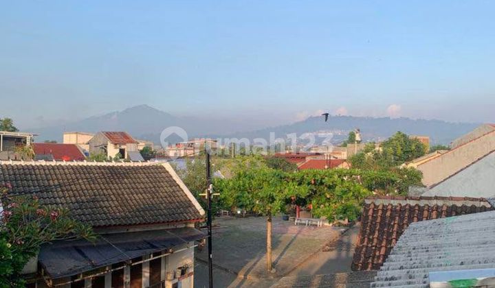 Dijual Rumah Bagus 2 Lt SHM Hak Milik Perum Dinar Asri Kel Meteseh Kec Tembalang Semarang Timur 2