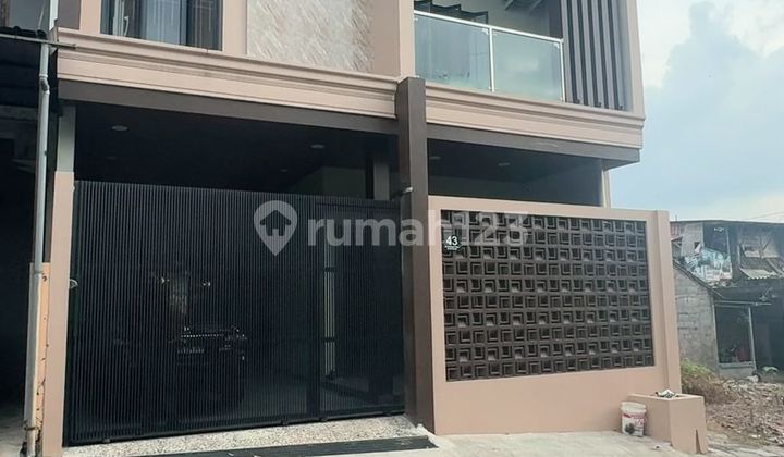 Rumah Baru Dijual 3 Lt SHM Milik Dkt Jl Raya Sendangmulyo Tembalang Semarang Timur 1