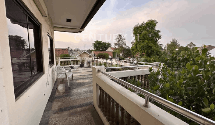 Rumah Semi Furnish Strategis Di Lippo Cikarang